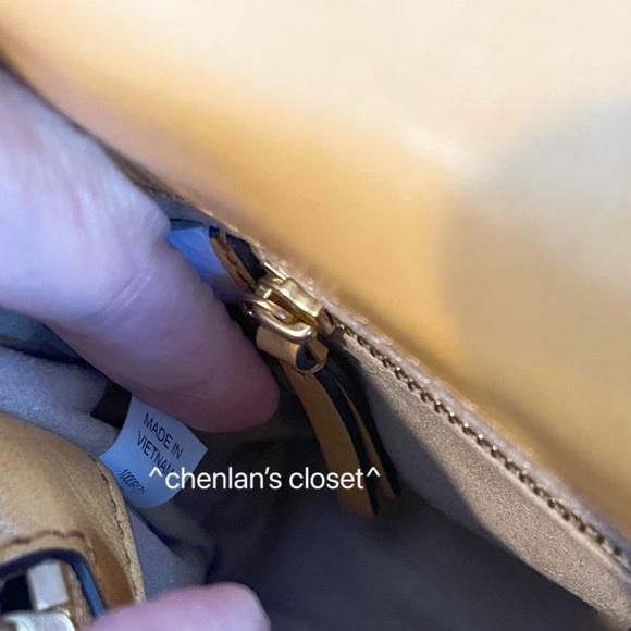 🔥NeW! $749 Tory Burch Kira Patchwork Satchel - Picture 17 of 17